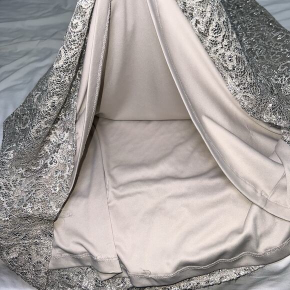 Calvin Klein Formal Dress Size 4 Champagne Lace One Shoulder Side Ruching Prom - Picture 5 of 14